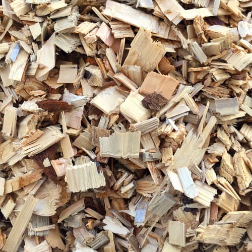 Купить Щепа декоративная натуральная 50 л по низкой цене