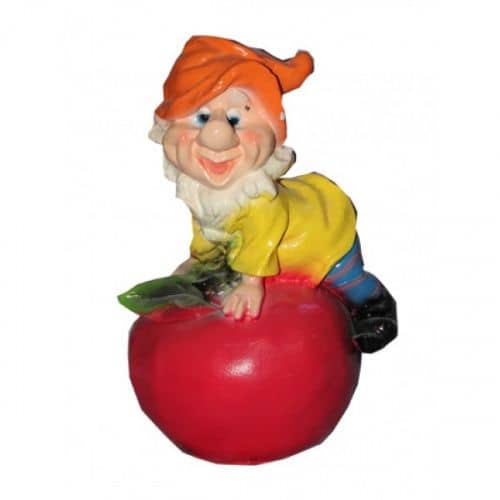 Купить Фигурка Гном на яблоке садовая по низкой цене