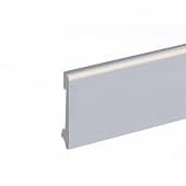 Деревянный, металлический, пластиковый напольный плинтус.