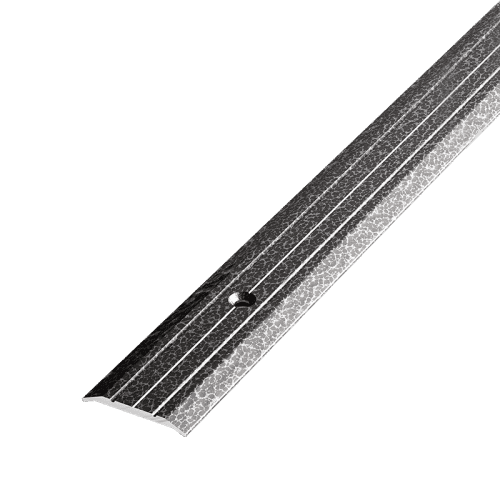 Деревянный, металлический, пластиковый напольный плинтус.