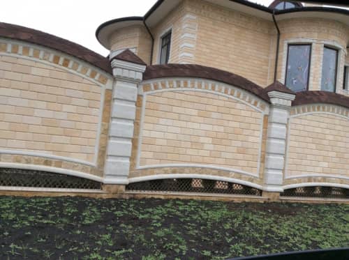 Купить Дагестанский камень Камень Юг чилинский розовый 300х600х20 мм для наружной отделки дома по низкой цене